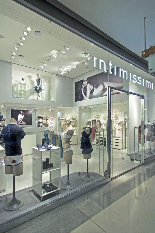 Loja Intimissimi, obra executada pela AMACna